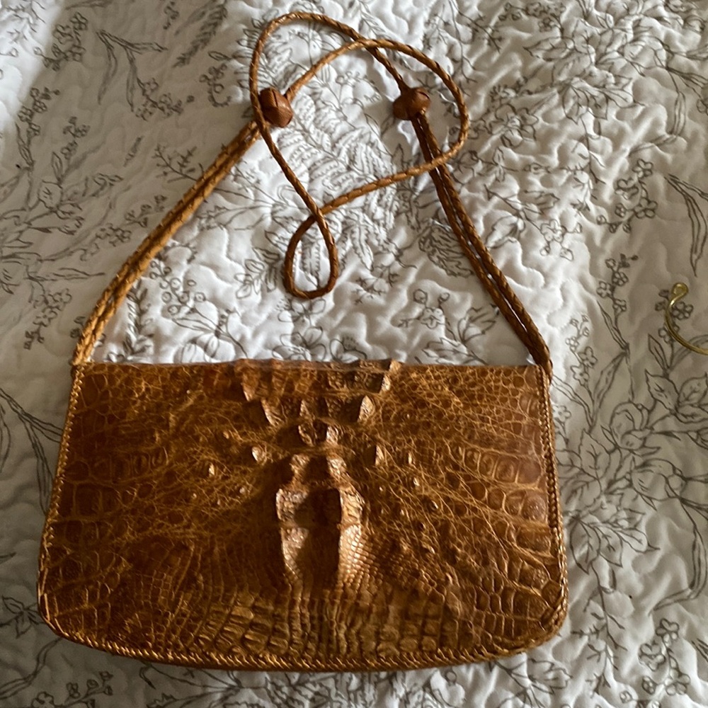 Alligator bag